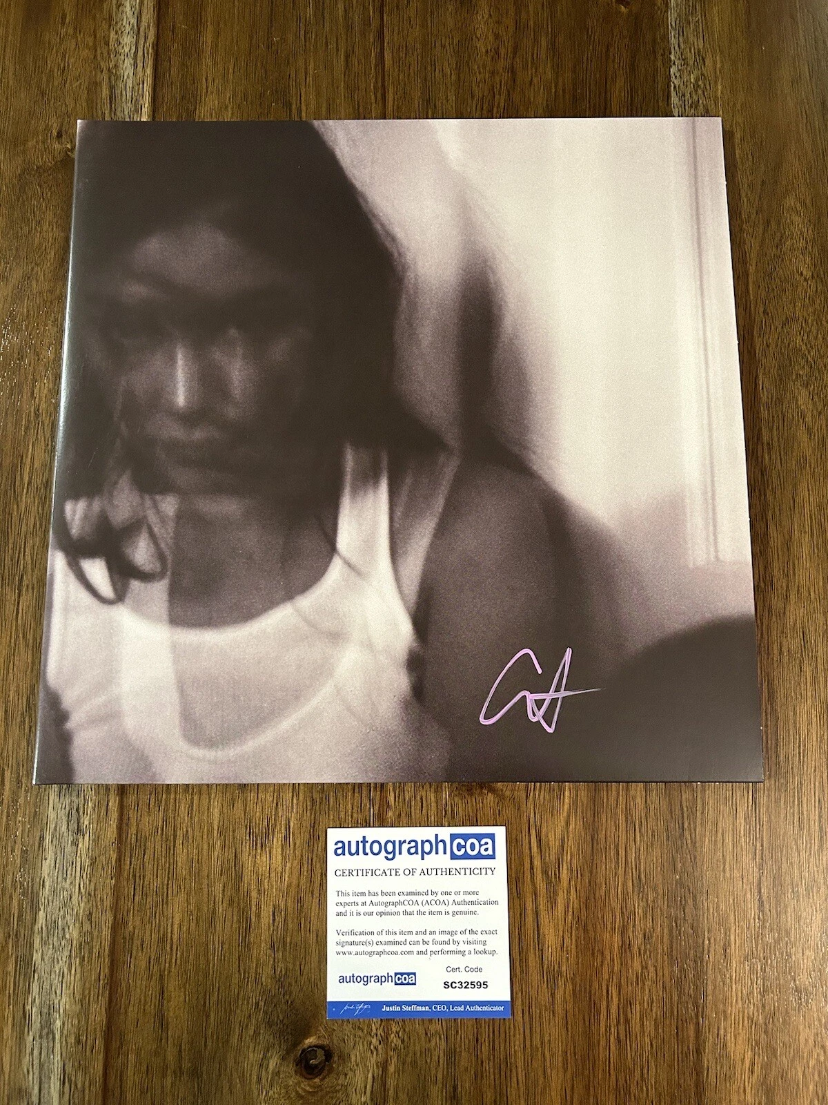 ‘GRACIE ABRAMS’ SIGNED AUTOGRAPH VINYL ALBUM ‘GOOD RIDDANCE’ ACOA COLLECTIBLE MEMORABILIA