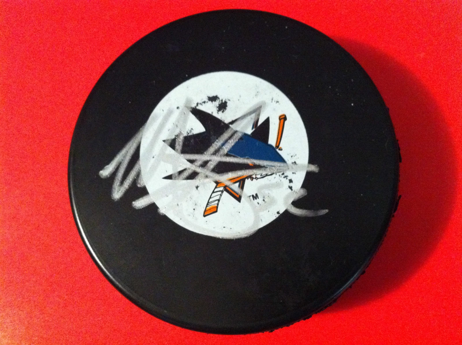 Matt Irwin Sharks Signed Auto Puck w/ Holder Auto
