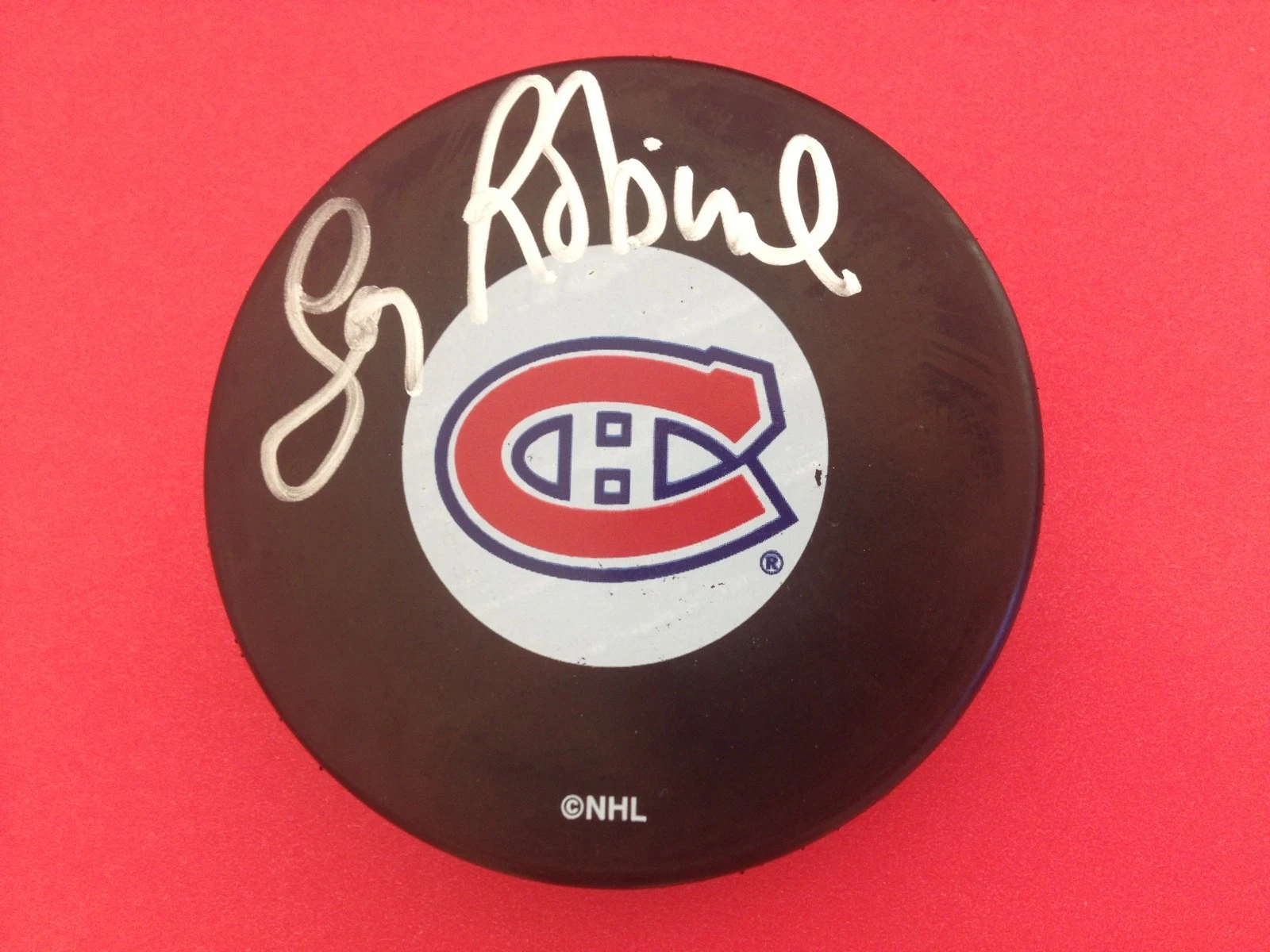 Larry Robinson HOF Canadiens Signed Auto Puck Holder
