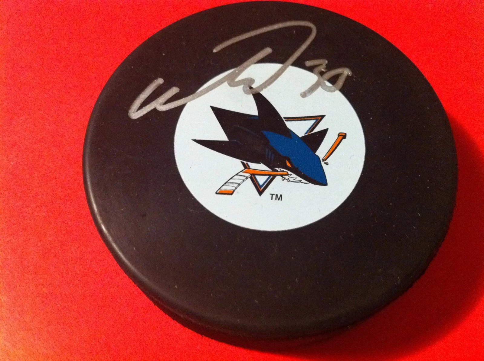 Antero Niittymaki Sharks Signed Auto Puck Holder 