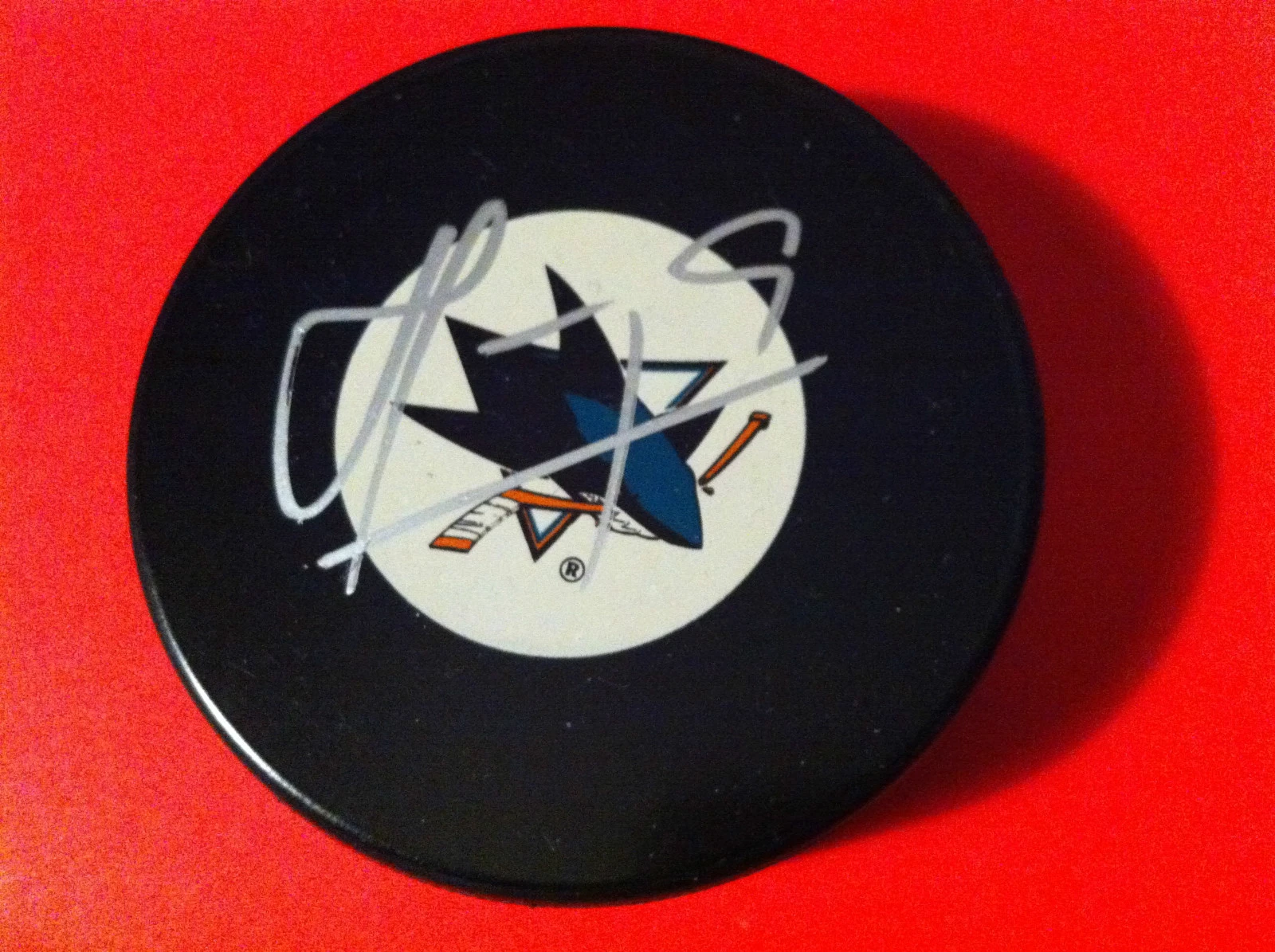 Martin Havlat Sharks Signed Auto Puck w/ Holder Auto

