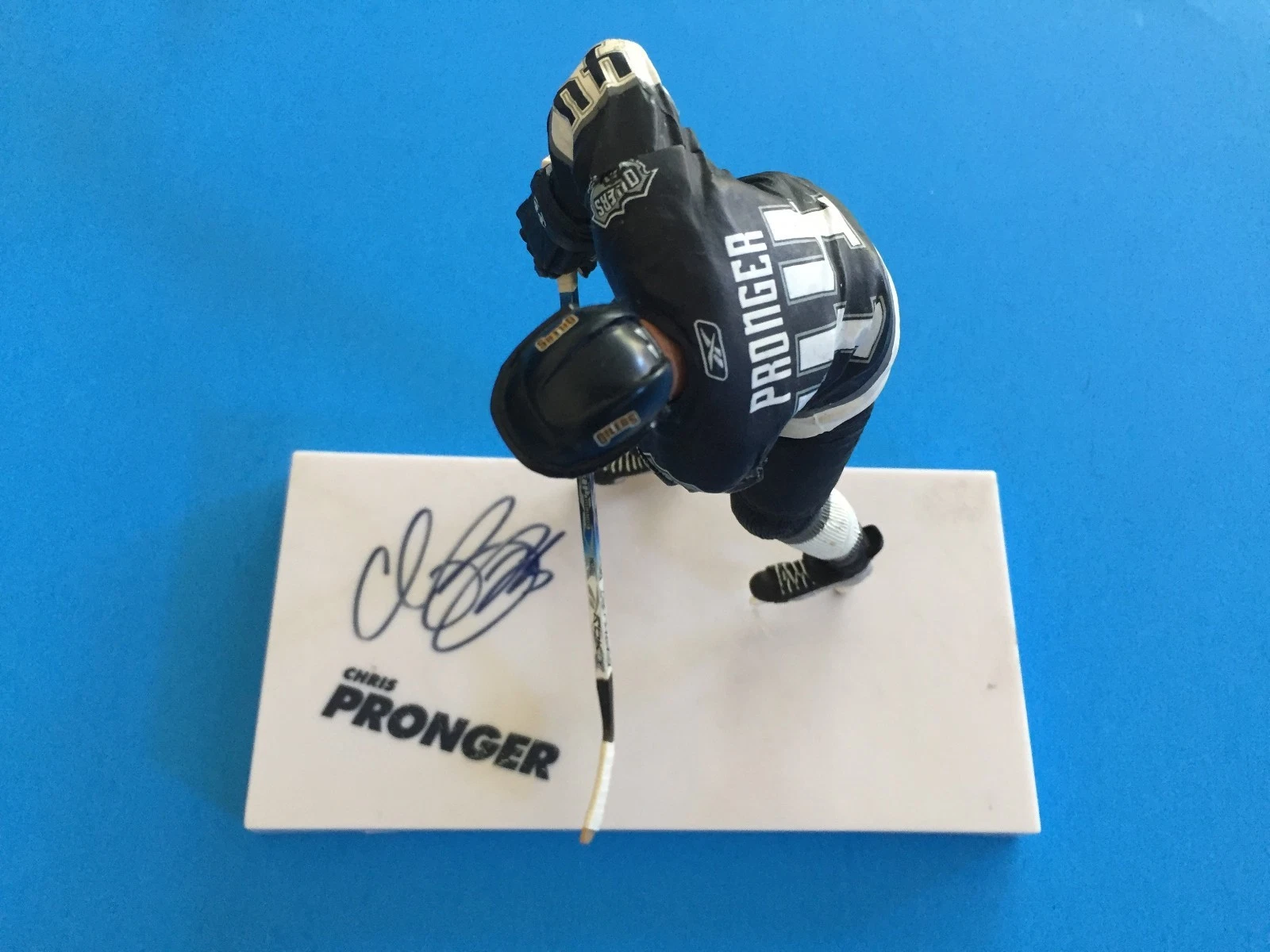 Chris Pronger HOF Signed Auto McFarlane Action Figurine Beckett BAS COA
