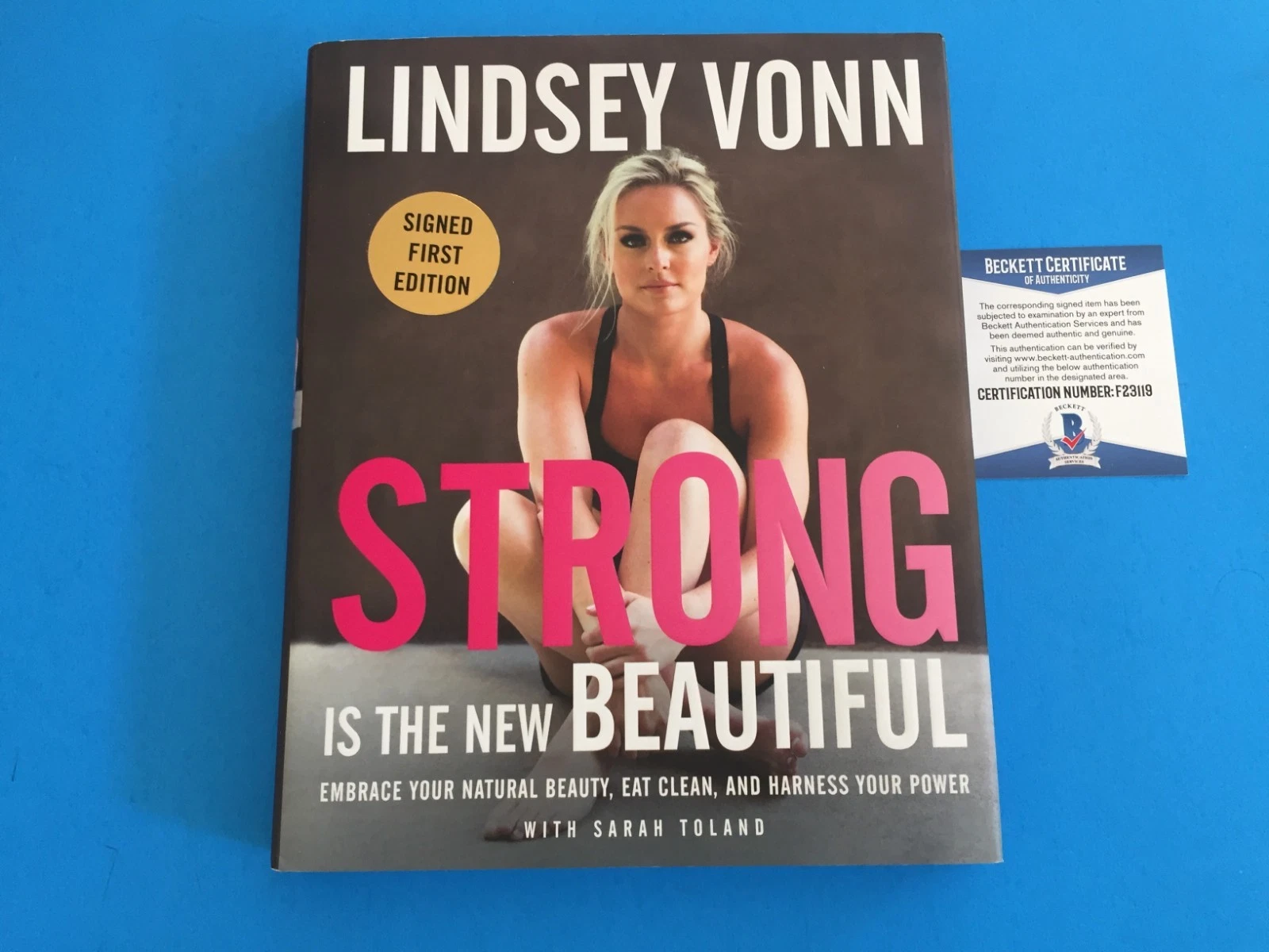 Lindsey Vonn Sexy Signed Auto First Edition Hard Copy Book Beckett BAS COA
