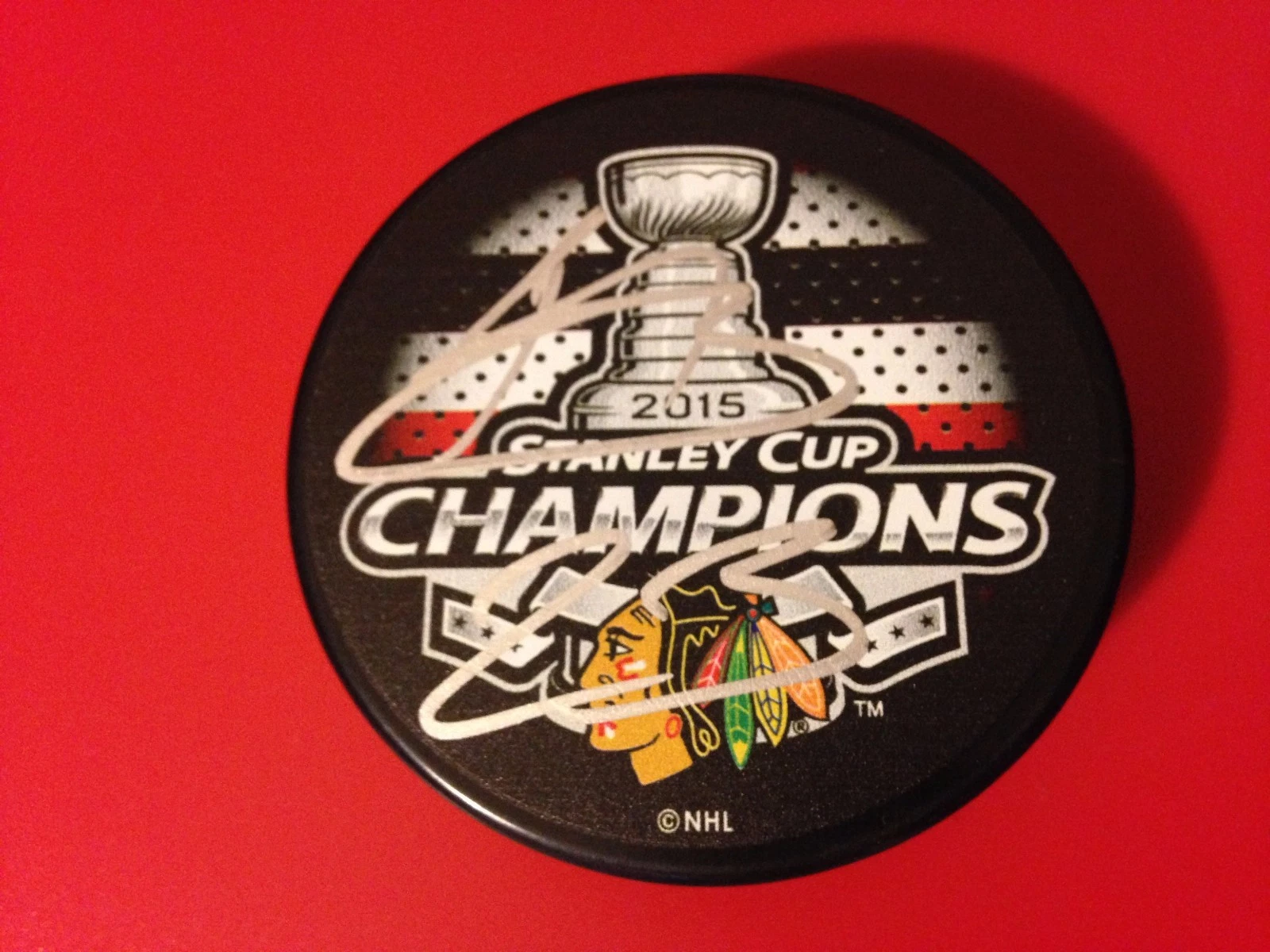 Kris Versteeg Blackhawks 2015 Stanley Cup Champions Signed Auto Puck
