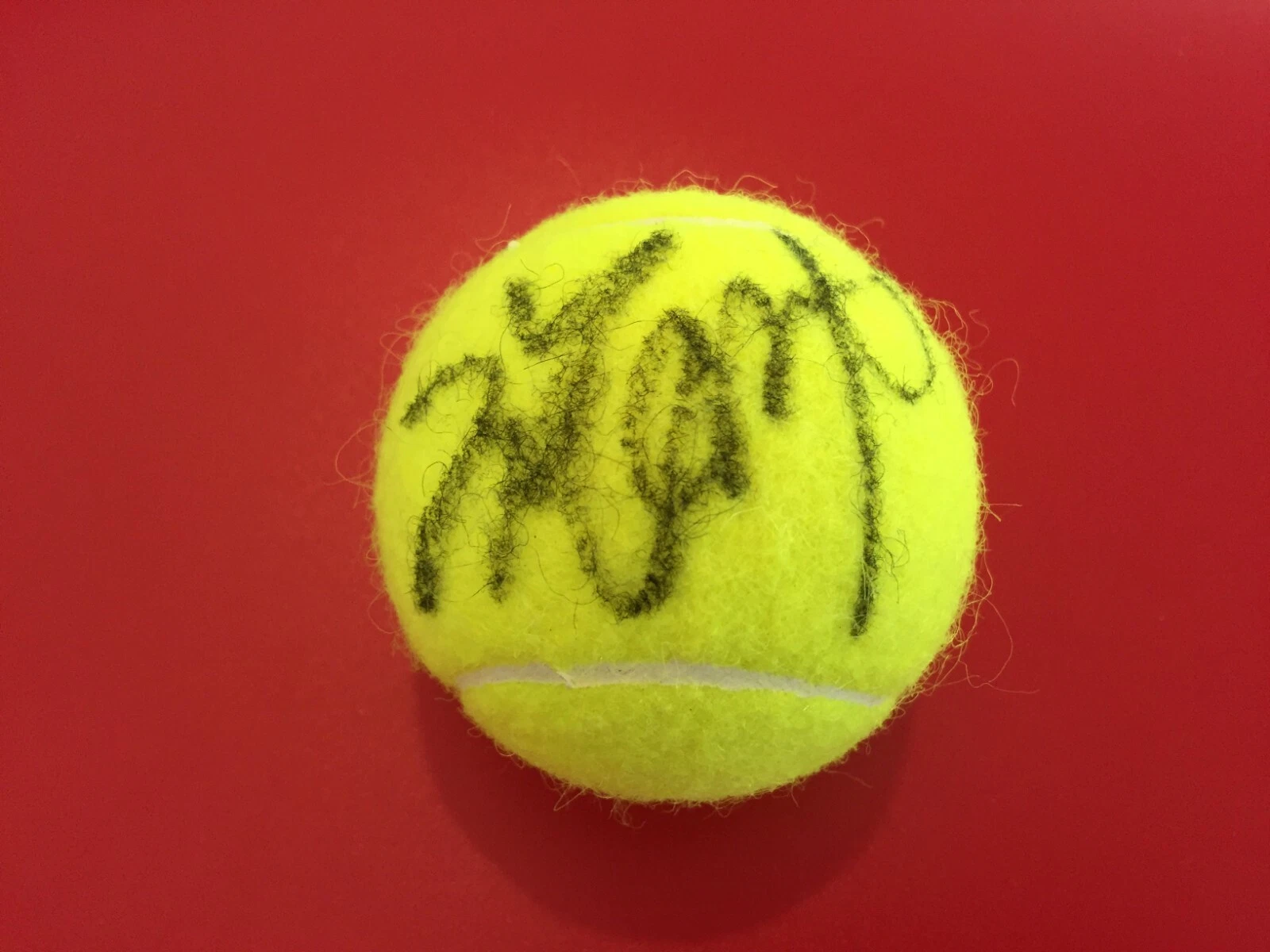 ZHANG SHUAI CHINA WILSON TENNIS BALL SIGNED AUTO COLLECTIBLE MEMORABILIA