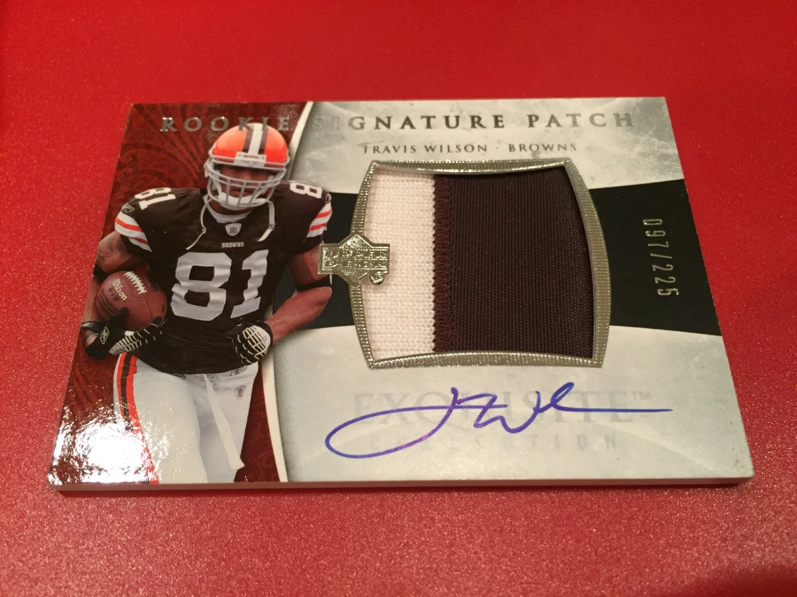 Travis Wilson 2006 Exquisite Signature Rookie 2-CLR Patch Jersey Auto /225
