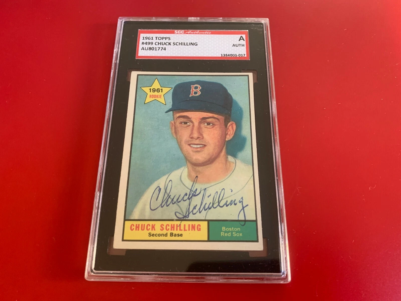 Chuck Schilling 1961 Topps Card Signed SGC Certified ENCAPSULATED
