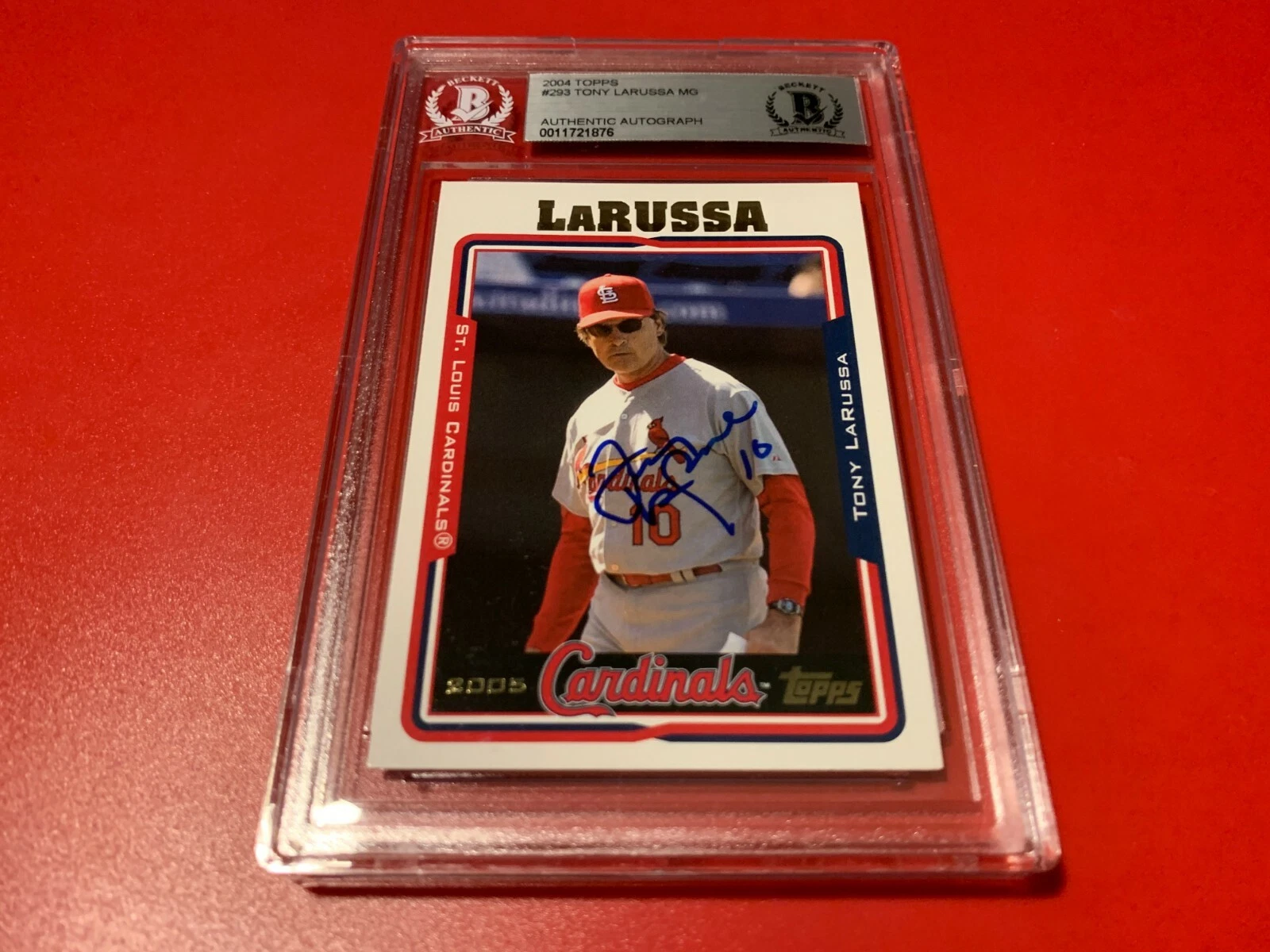 Tony LaRussa HOF Cardinals 2004 Topps Signed Auto Beckett BAS ENCAPSULATED
