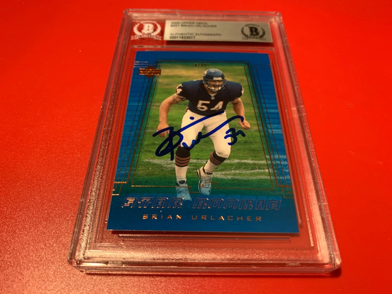 Brian Urlacher Bears HOF 2000 UD Card Rookie Signed Auto Beckett BAS
