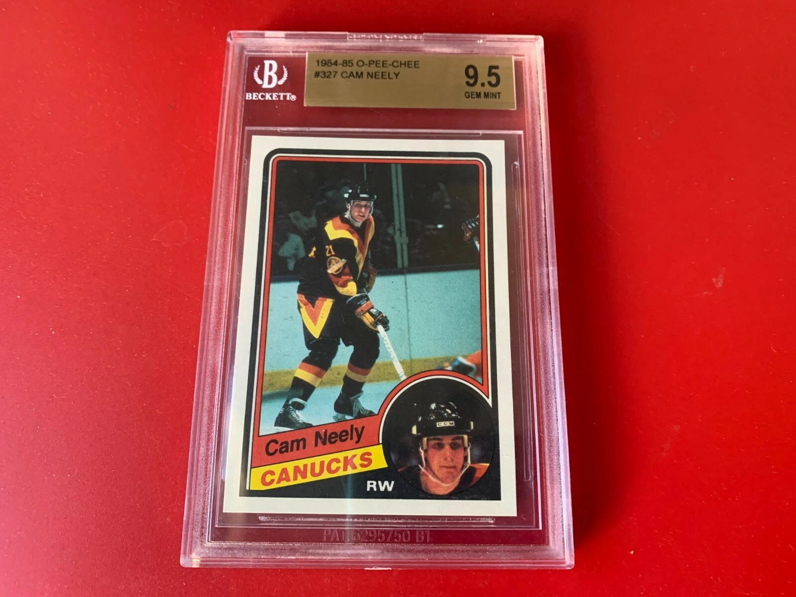 Cam Neely Bruins 1984 O-Pee-Chee Rookie Card BGS 9.5 GEM MINT
