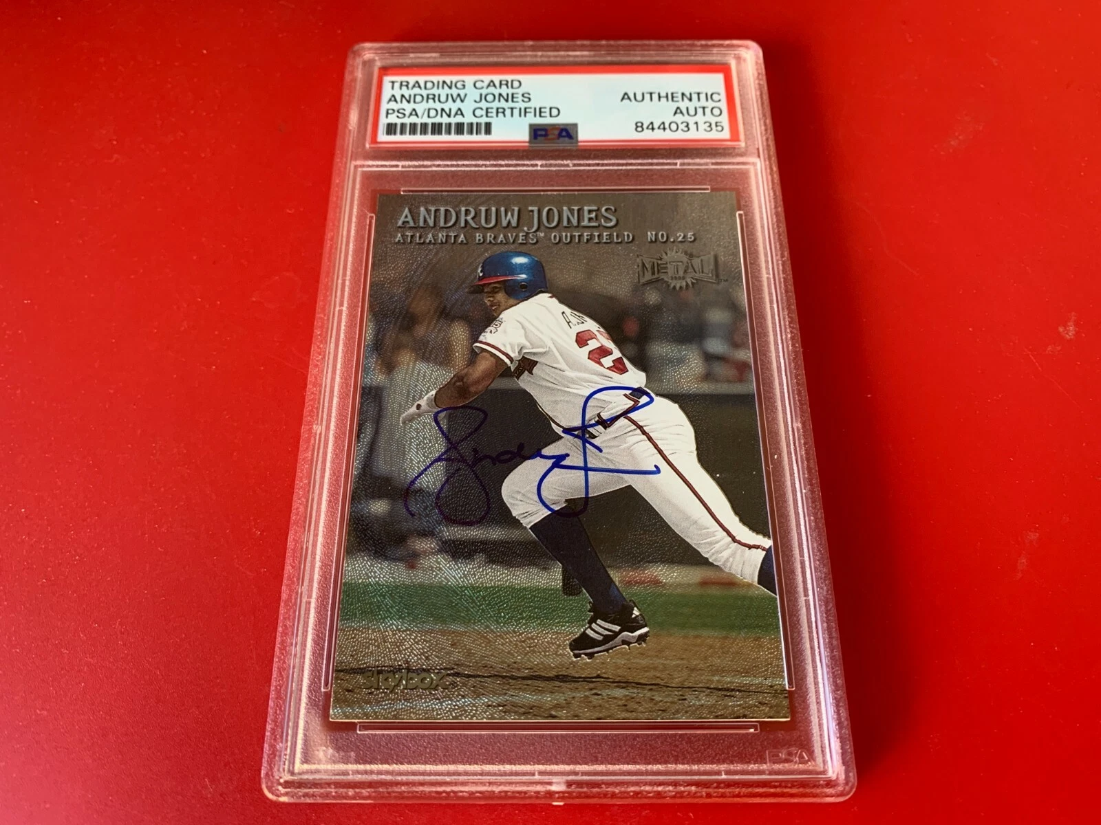 Andruw Jones Braves 2000 Skybox Metal Card Signed Auto PSA/DNA ENCAPSULATED

