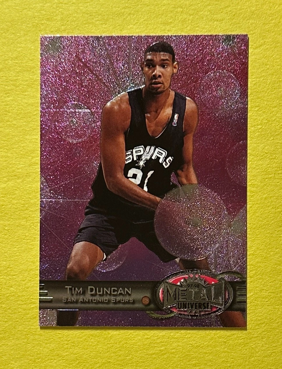 1997-98 SKYBOX METAL UNIVERSE TIM DUNCAN #66 SPURS

