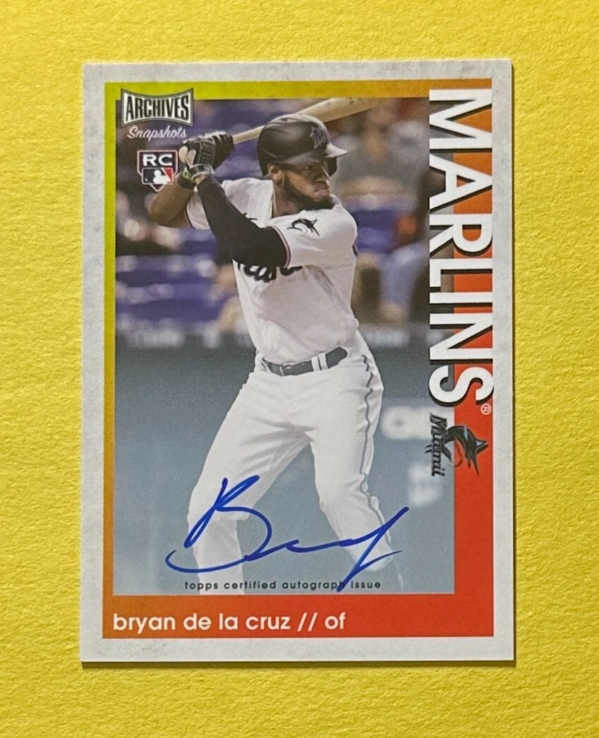 2022 TOPPS ARCHIVES SNAPSHOTS BRYAN DE LA CRUZ ROOKIE AUTO #48 MARLINS

