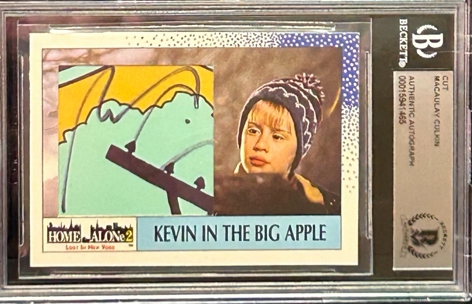 MACAULAY CULKIN Signed Autograph Trading Card Slabbed BAS Home Alone 2
