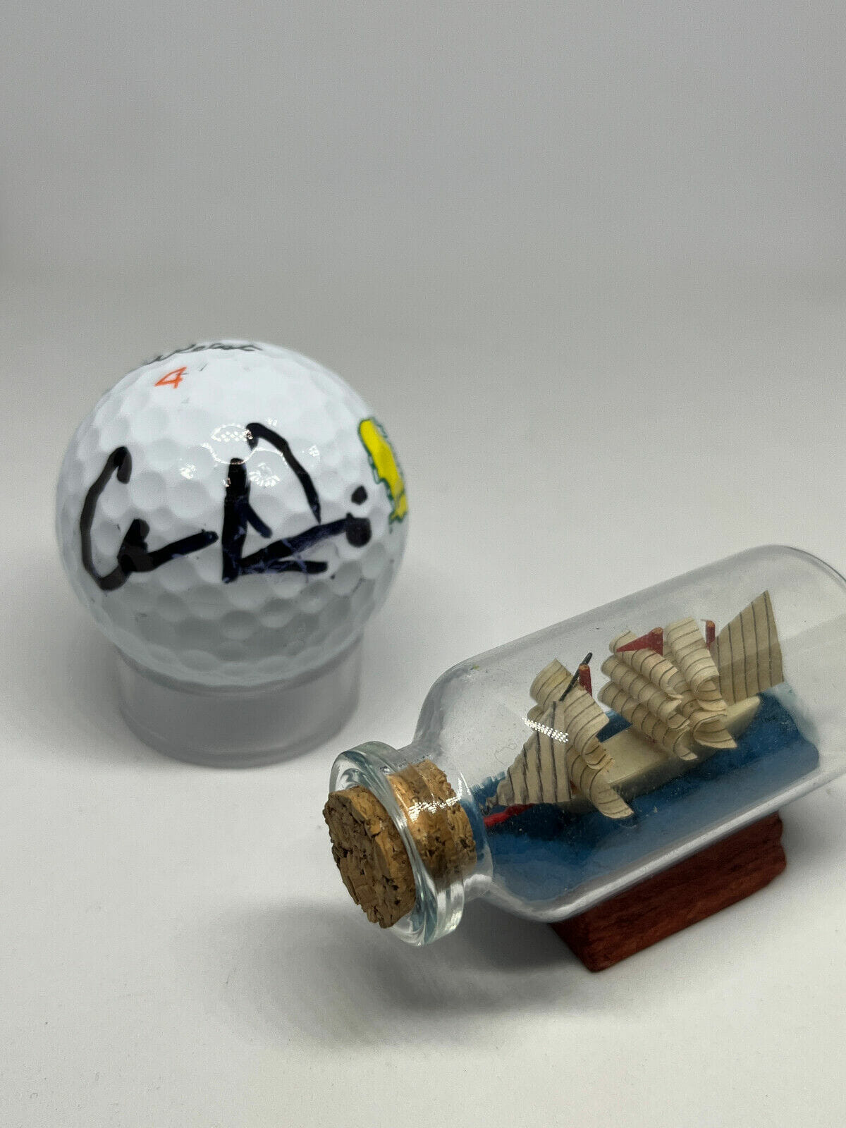 Cameron Davis signed Masters Logo Golf Ball JSA COA Presidents Cup Auto A2547
