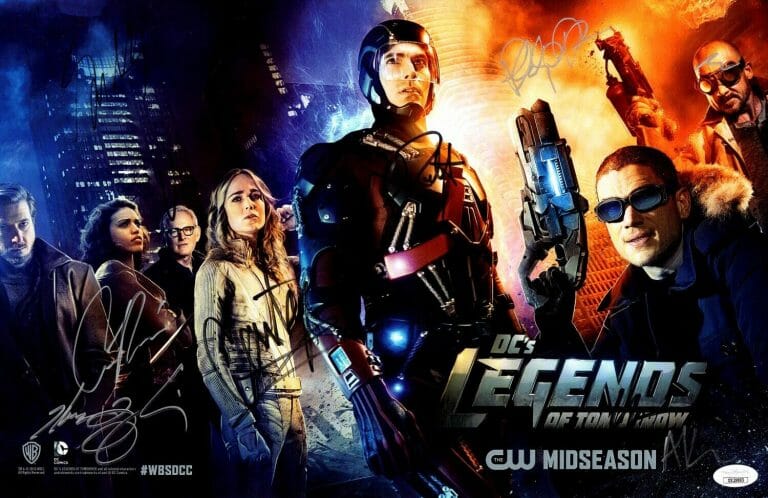 DC LEGENDS OF TOMORROW SIGNED 11X17 POSTER 10 AUTOS ROUTH MILLER JSA XX29893
 COLLECTIBLE MEMORABILIA