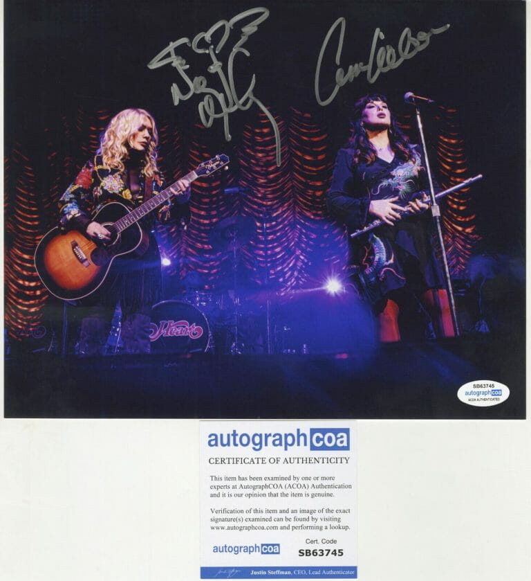 HEART BAND SIGNED 8×10 AND DRUM HEAD ACOA ANN, NANCY WILSON +STEVE, ROGER, MIKE
 COLLECTIBLE MEMORABILIA
