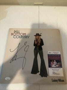 LAINEY WILSON BELL BOTTOM COUNTRY SIGNED AUTOGRAPH VINYL ALBUM JSA COA COUNTRY
 COLLECTIBLE MEMORABILIA