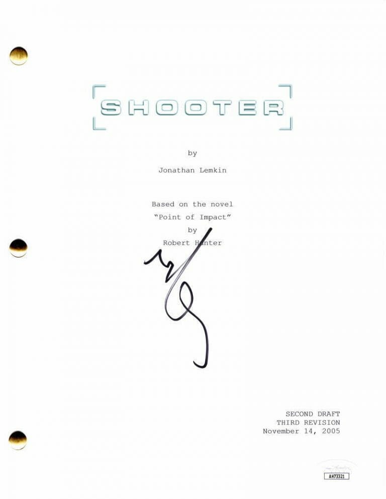 MARK WAHLBERG SIGNED AUTOGRAPH SHOOTER FULL MOVIE SCRIPT W/ JSA COA
 COLLECTIBLE MEMORABILIA