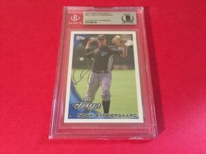 NOAH SYNDERGAARD METS 2010 TOPPS PRO DEBUT SIGNED AUTO BECKETT BAS SLABBED
 COLLECTIBLE MEMORABILIA
