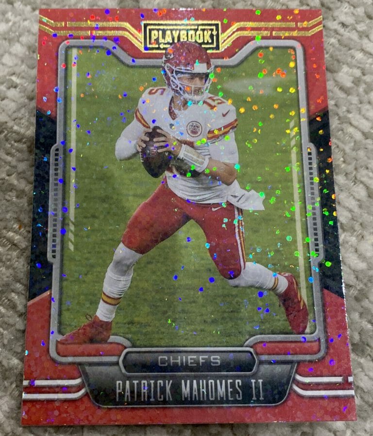 Patrick Mahomes No Sparkle Parallel Ssp Panini Playbook