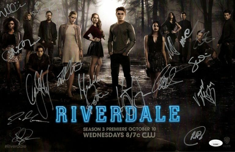 RIVERDALE CAST SIGNED 11X17 POSTER 16 AUTOS LUKE PERRY SPROUSE APA JSA XX29860
 COLLECTIBLE MEMORABILIA