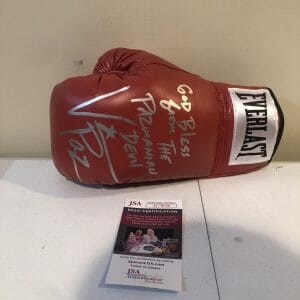 VINNY PAZ PAZIENZA SIGNED AUTOGRAPH BOXING GLOVE JSA COA EVERLAST BLEED FOR THIS
Opens in a new window or tab