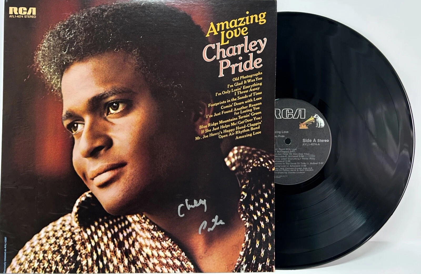 CHARLEY PRIDE Signed Autograph Album 