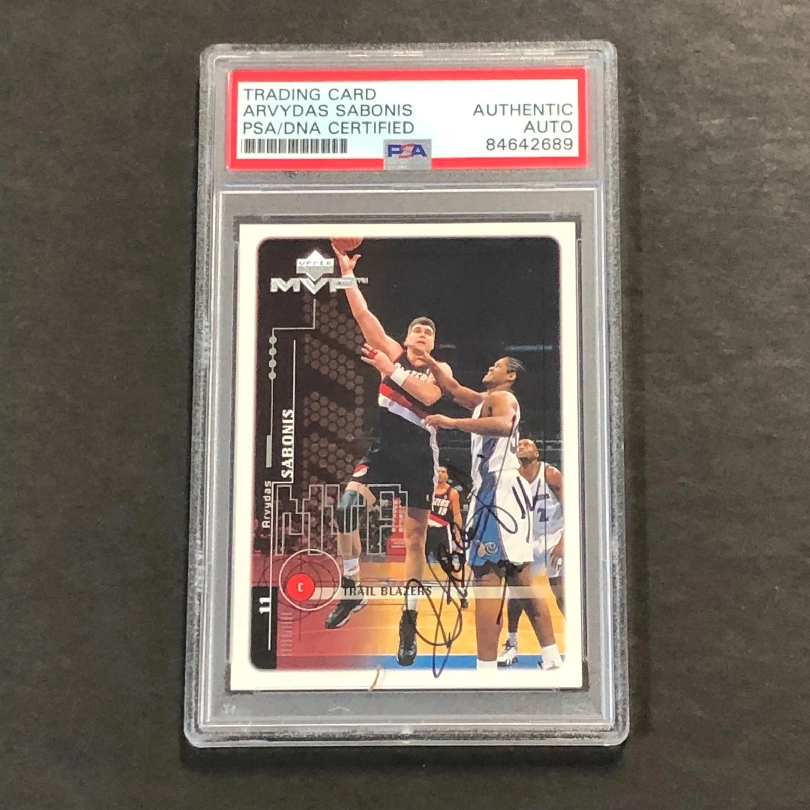1999-00 Upper Deck MVP #131 ARVYDAS SABONIS Signed Card AUTO PSA Slabbed Trail B
