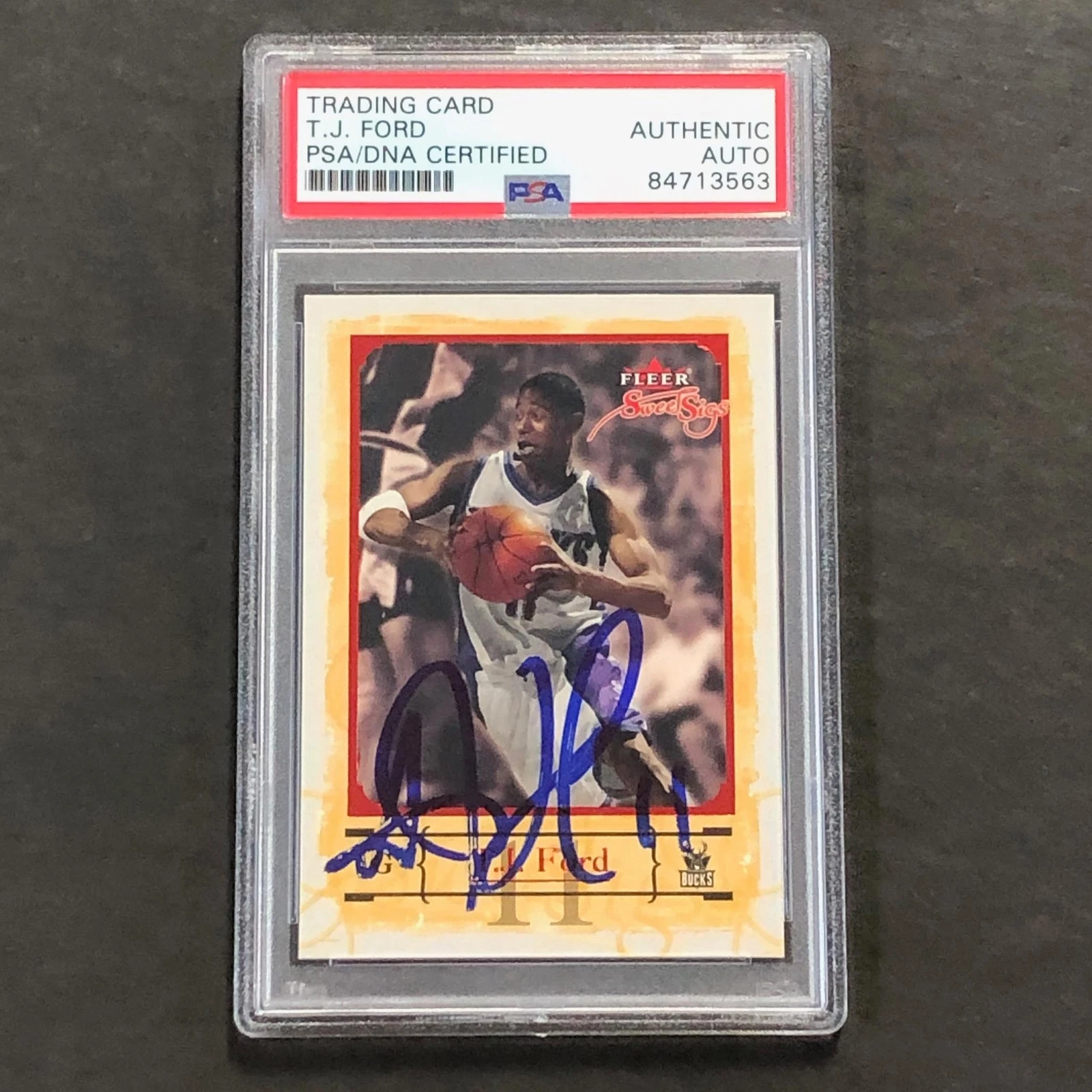 2004-05 Fleer Sweet Sigs #3 TJ Ford Signed Card Auto 10 PSA/DNA Slabbed Bucks
