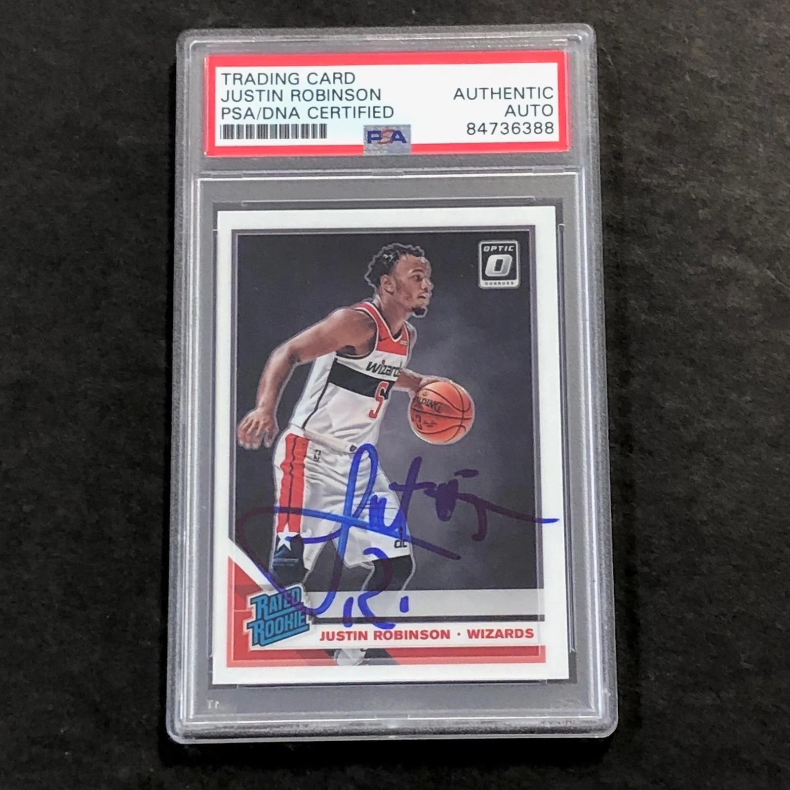 2019-20 OPTIC RATED ROOKIE #174 JUSTIN ROBINSON Signed Rookie Card AUTO PSA Slab
