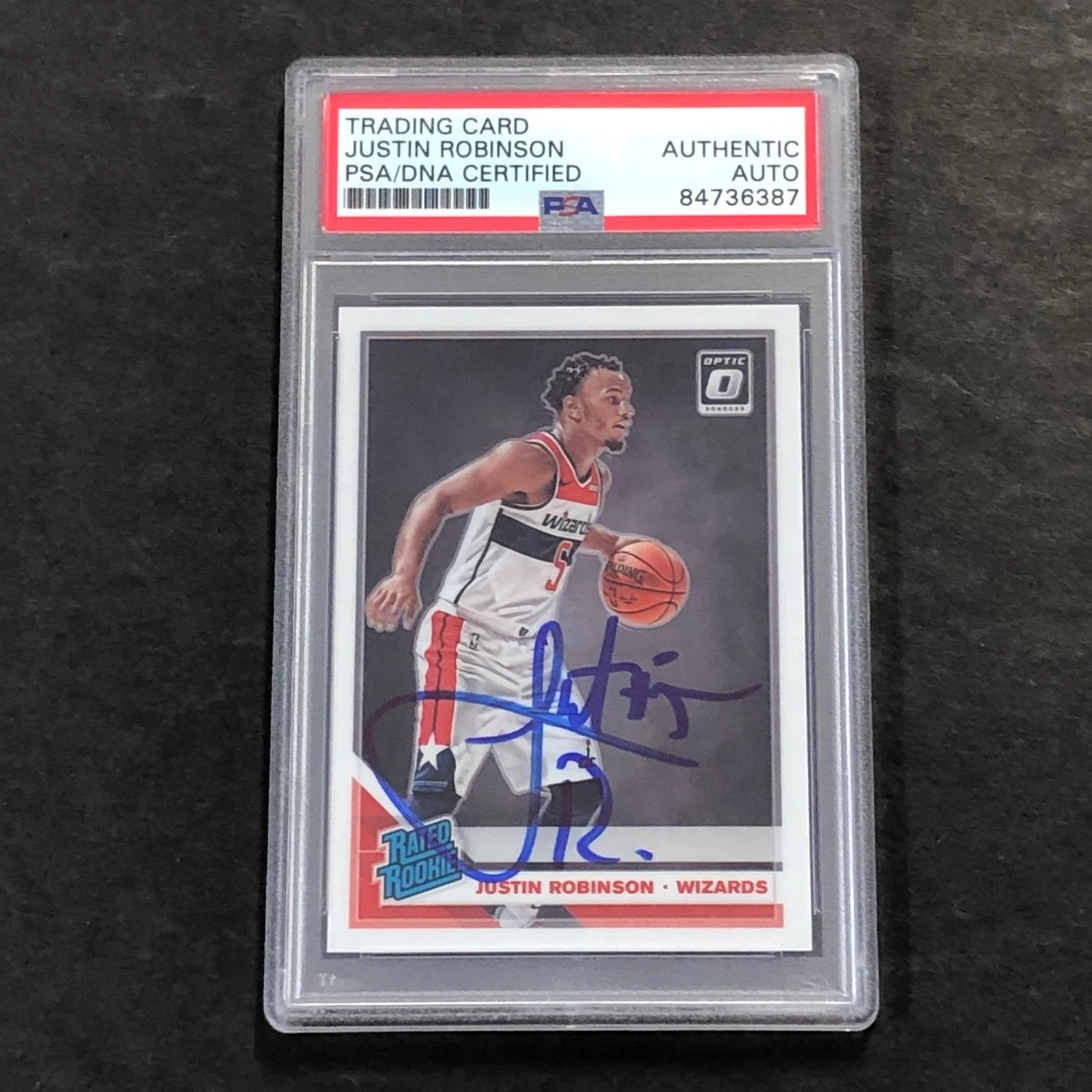 2019-20 OPTIC RATED ROOKIE #174 JUSTIN ROBINSON Signed Rookie Card AUTO PSA Slab
