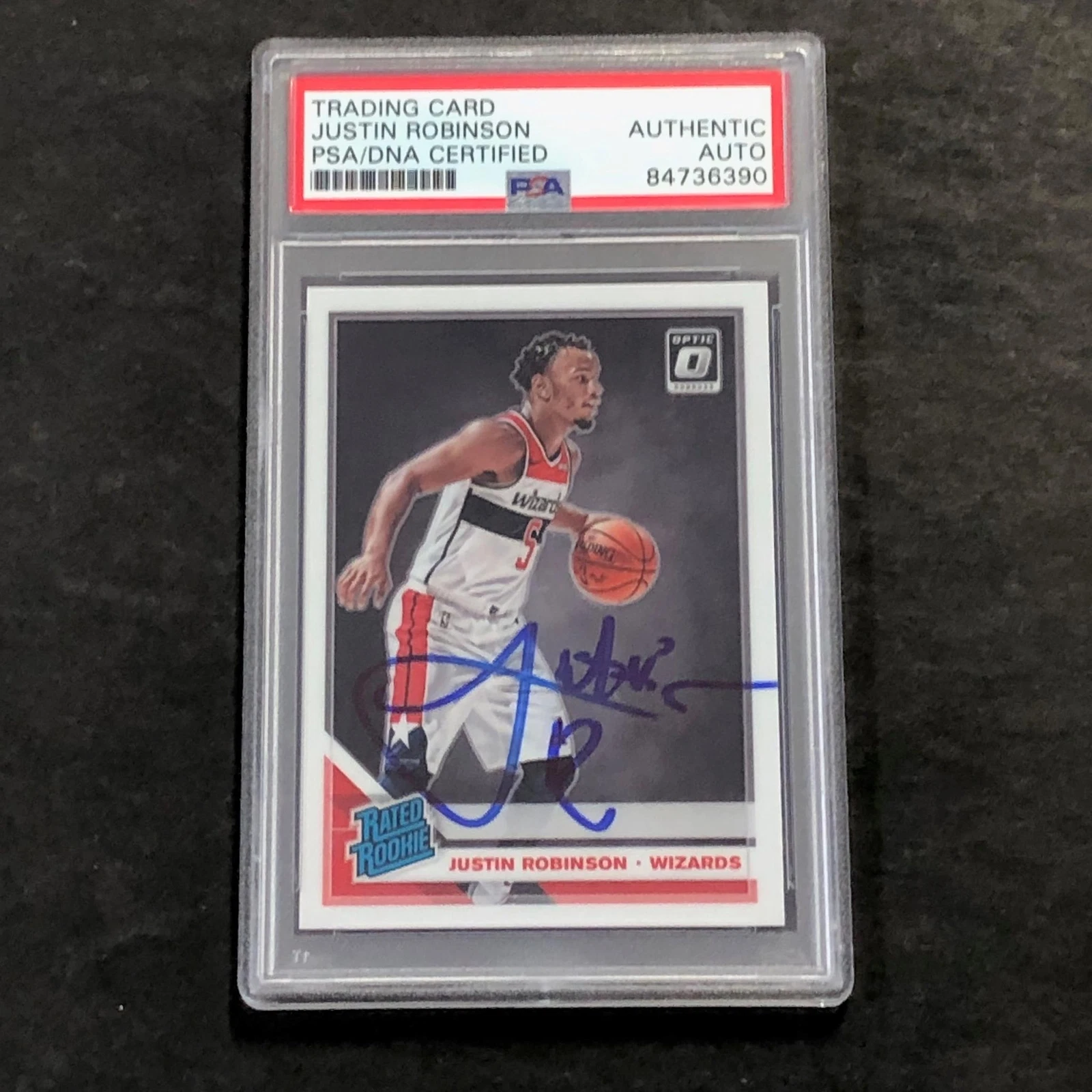 2019-20 OPTIC RATED ROOKIE #174 JUSTIN ROBINSON Signed Rookie Card AUTO PSA Slab
