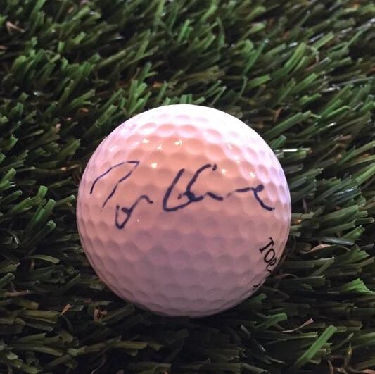 TOM GLAVINE HOF Pitcher Signed Top Flite XL Golf Ball JSA/COA H83825
