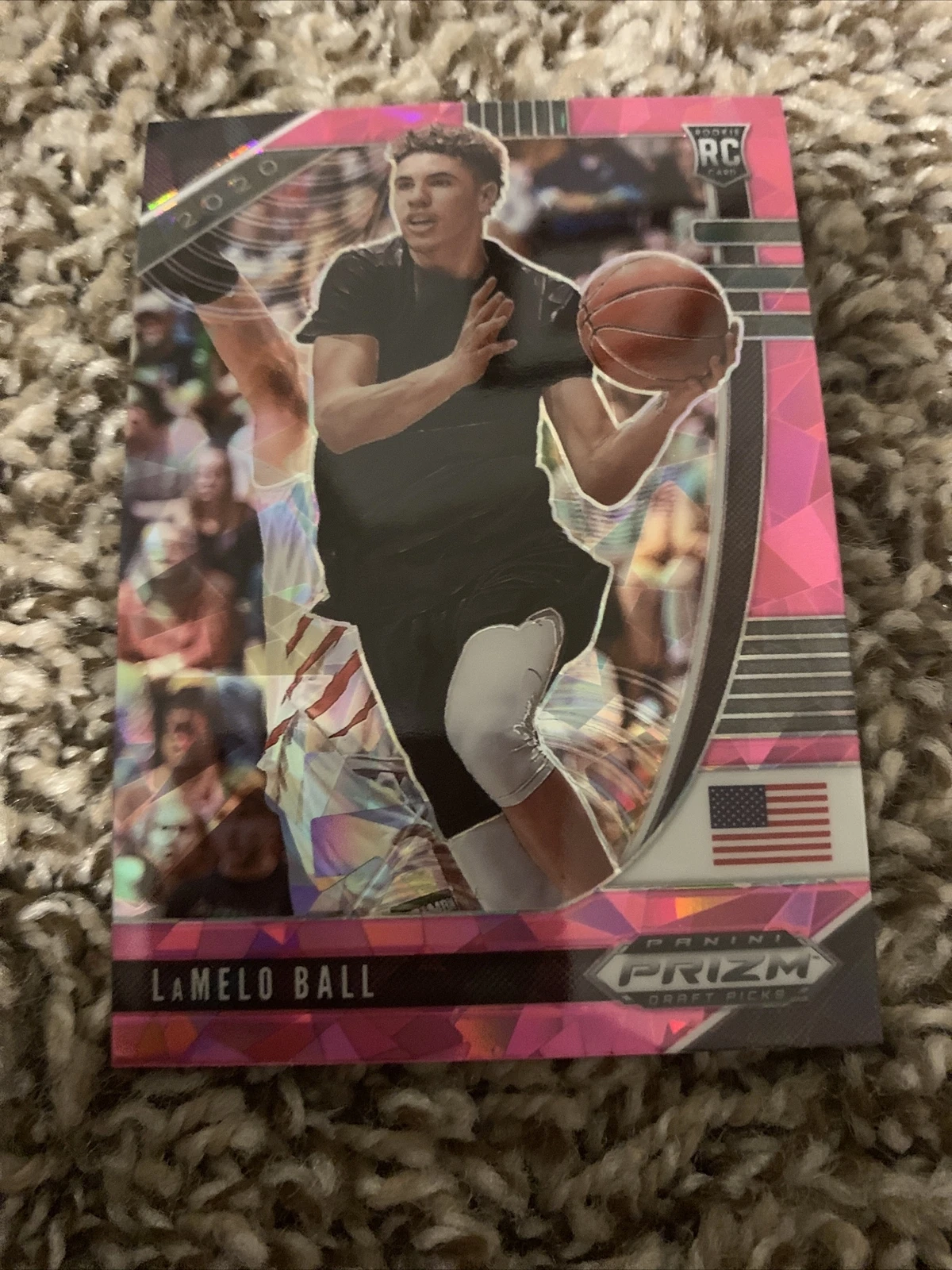 2020 PANINI PRIZM DRAFT PICKS PINK CRACKED ICE LAMELO BALL RC HORNETS MINT #3
