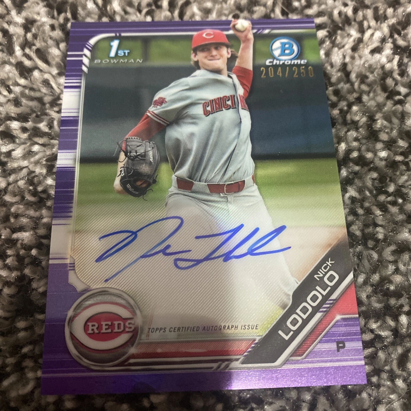 2019 Bowman Chrome NICK LODOLO AUTOGRAPH/AUTO PURPLE REFRACTOR /250 REDS
