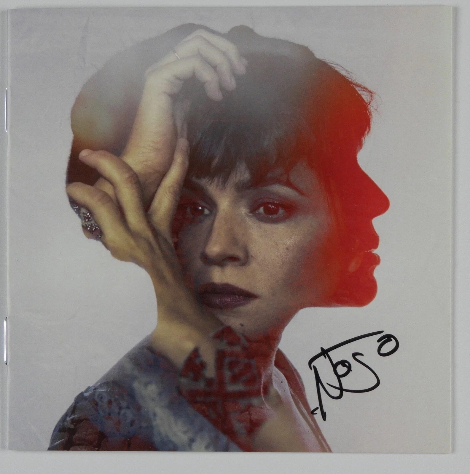 Norah Jones JSA Signed Autograph CD Booklet Begin Again
