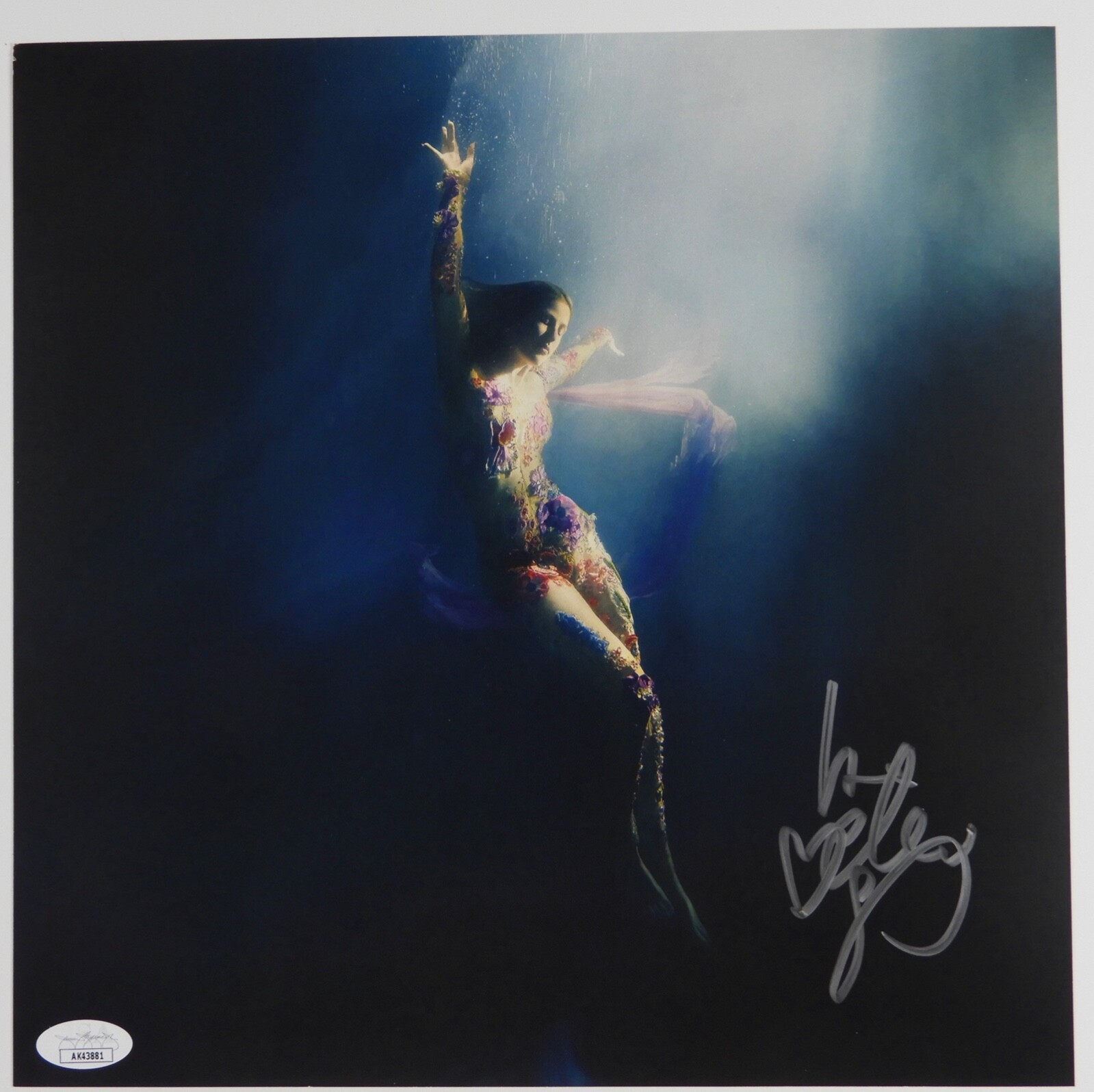 Ellie Goulding JSA Signed Autograph Album Record Insert Higher Than Heaven
