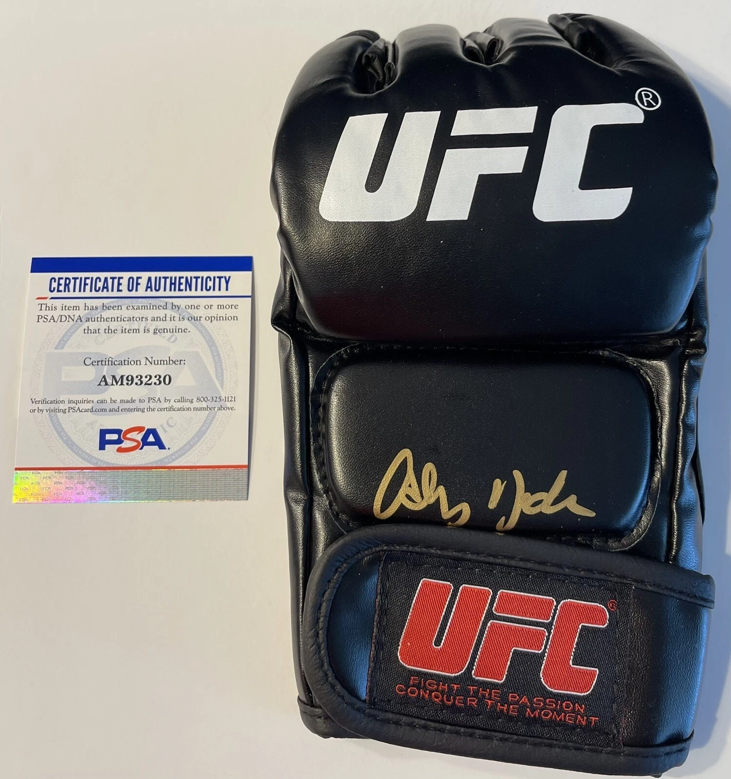 Ashley Yoder Signed Autographed UFC Fighter Glove PSA/DNA COA
