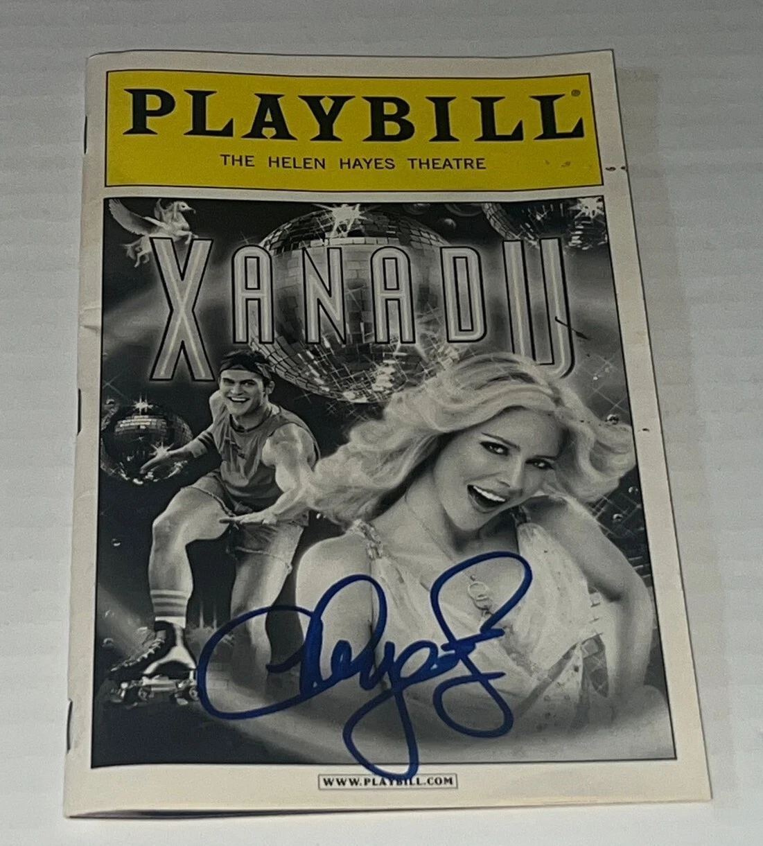 Cheyenne Jackson Actor Singer signed Xanadu Playbill autographed #1
