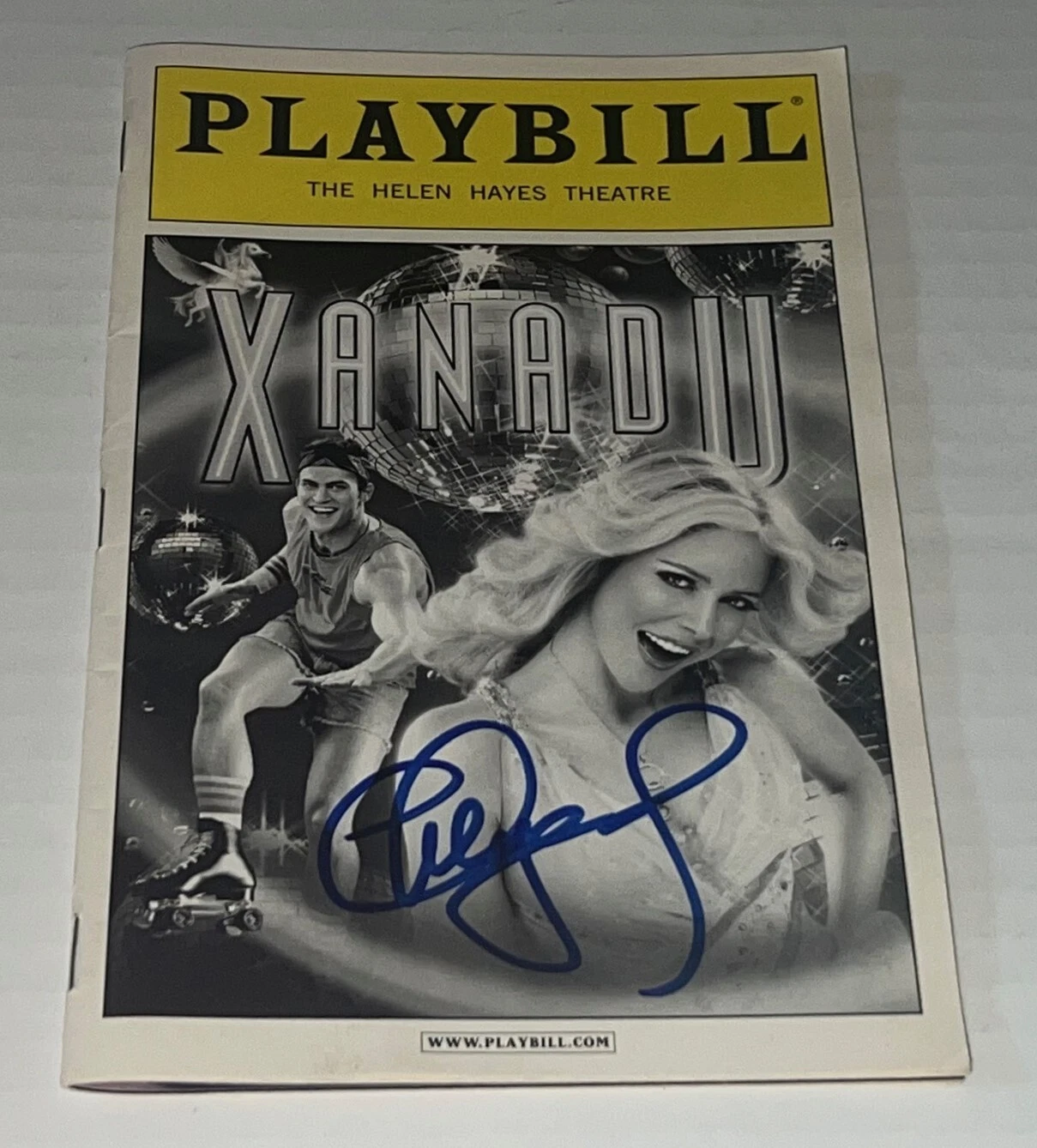 Cheyenne Jackson Actor Singer signed Xanadu Playbill autographed #2
