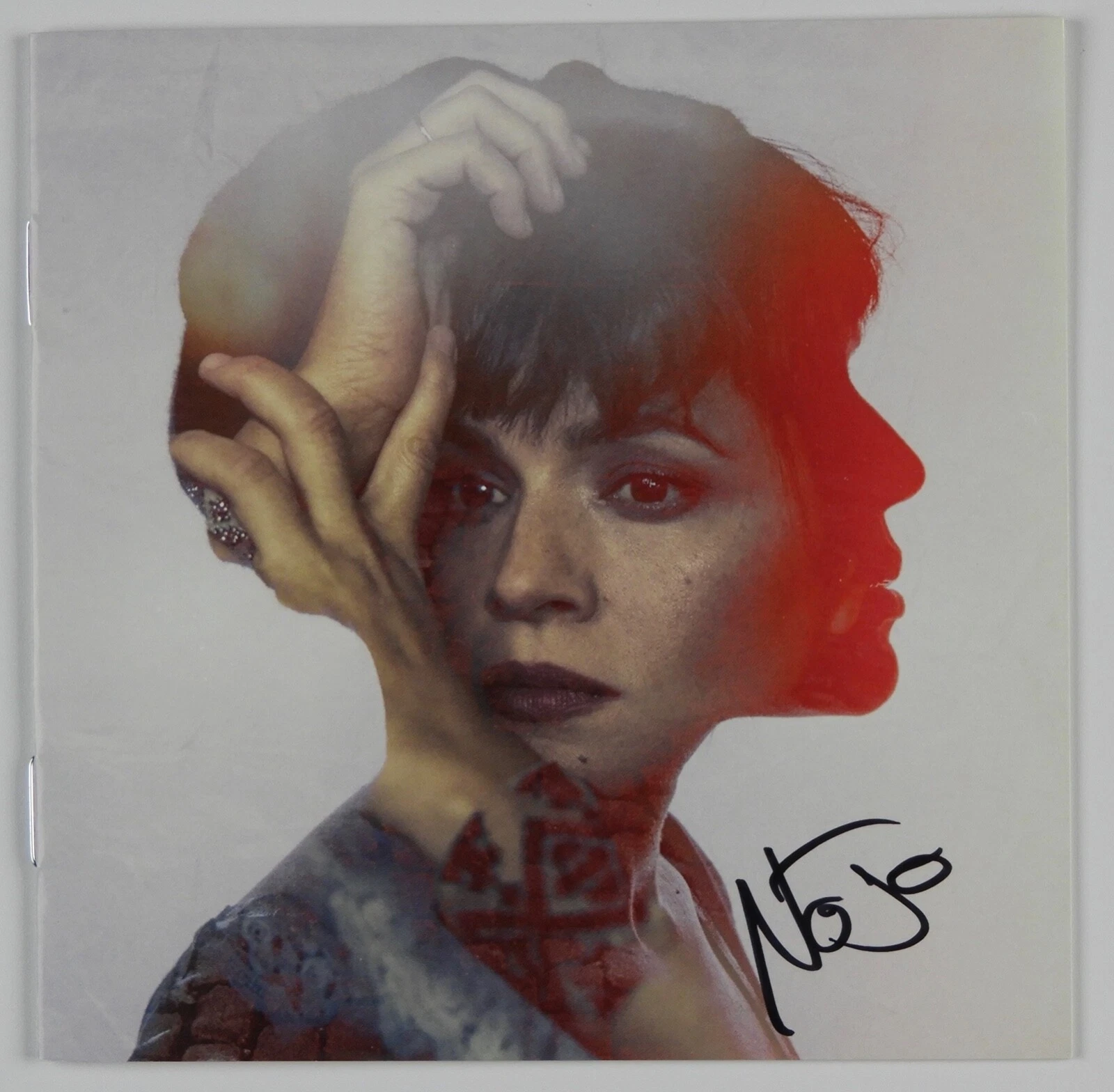 Norah Jones JSA Signed Autograph CD Booklet Begin Again
