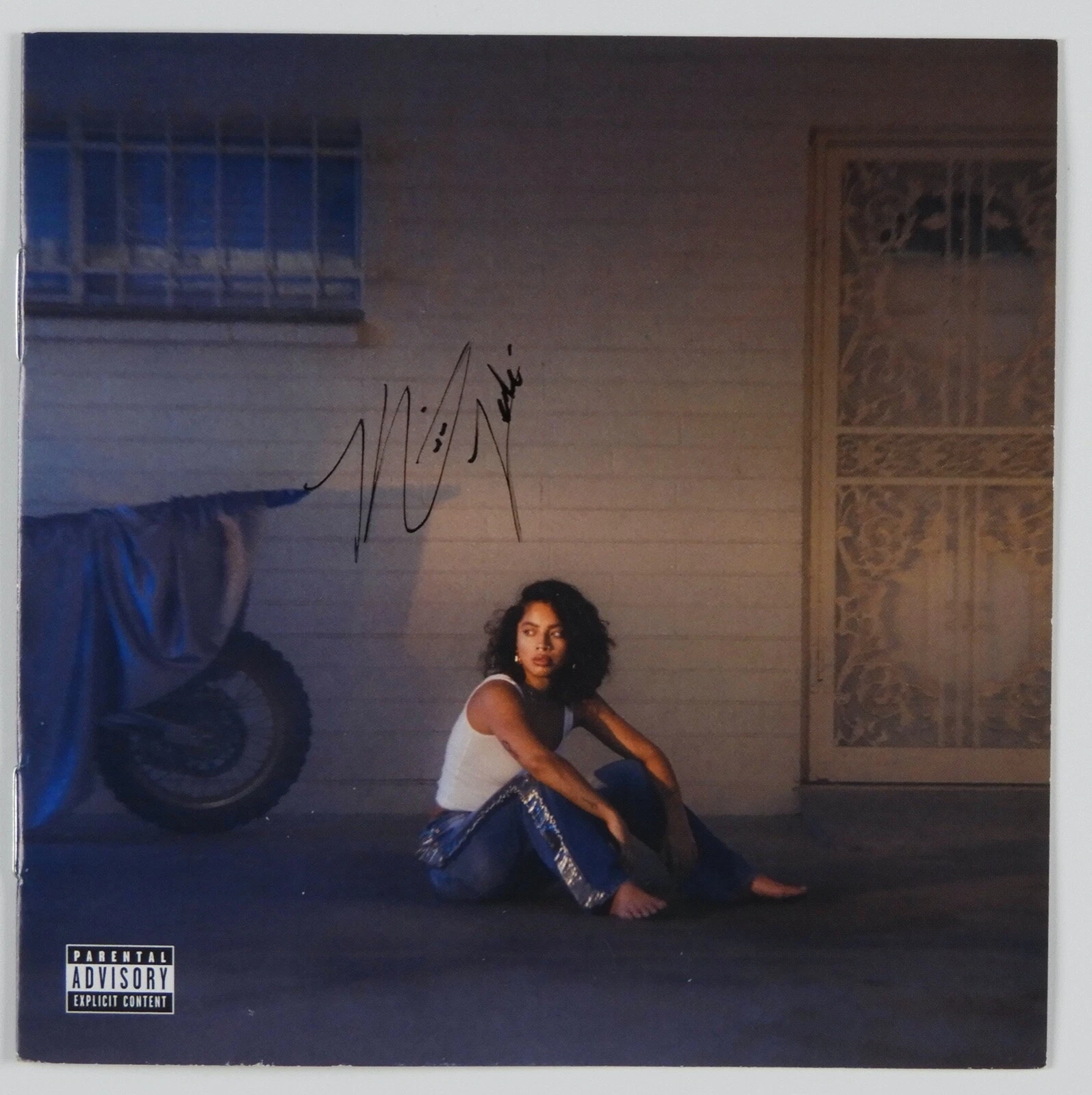 Kiana Lede JSA Signed Autograph CD Booklet Kiki
