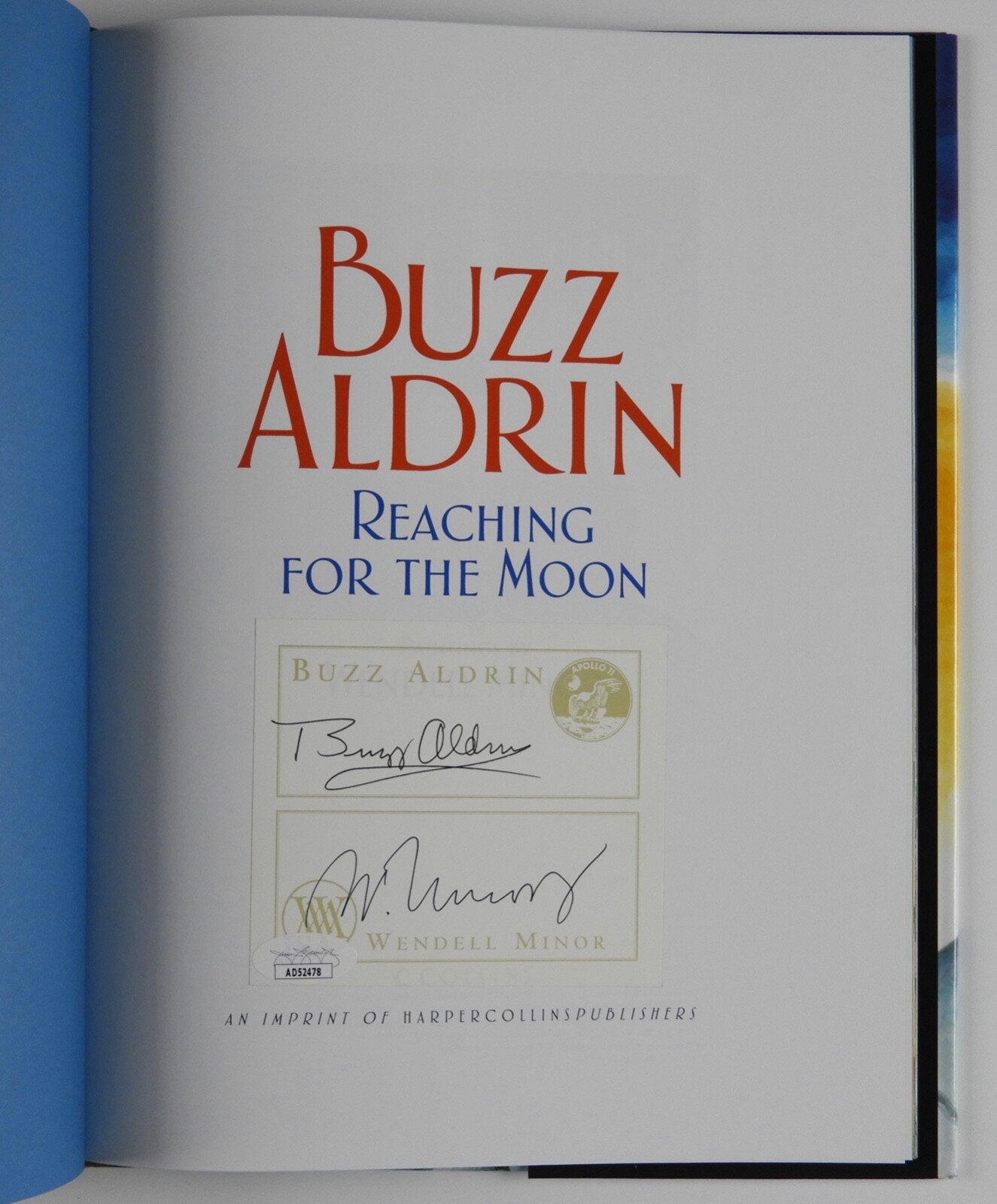 Buzz Aldrin Autograph Signed Book JSA Wendell Minor Reaching For The Moon

