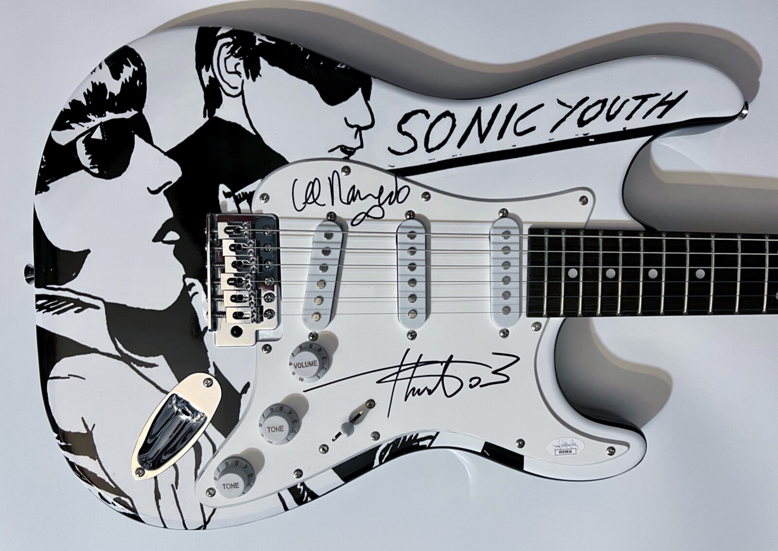 Sonic Youth JSA Autograph Signed Stratocaster Guitar Thurston Moore Lee Ranald
