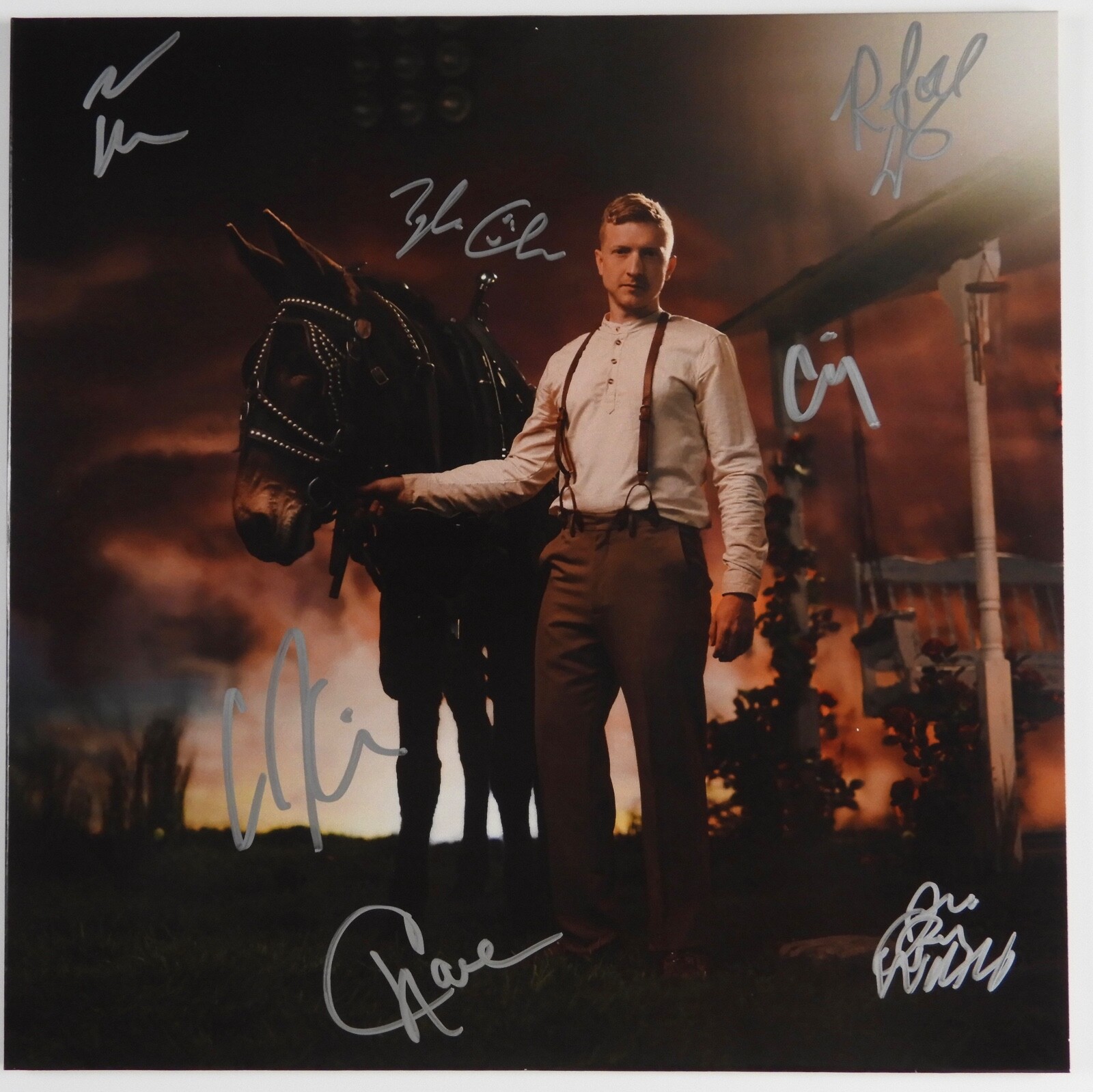 Tyler Childers JSA Fully Signed Autograph Record Album Rustin' In The Rain GREEN
