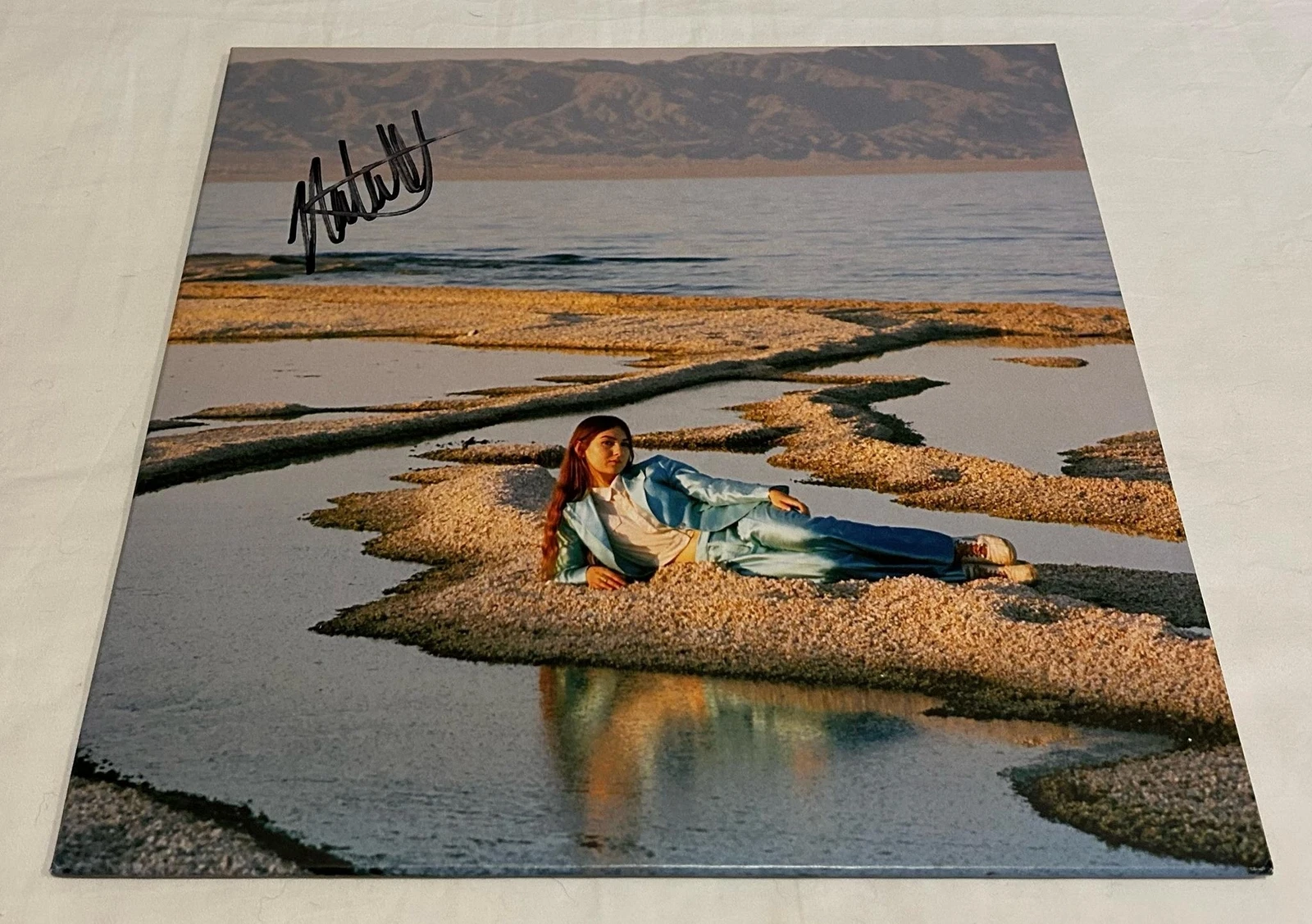 WEYES BLOOD SIGNED FRONT ROW SEATS TO EARTH VINYL RECORD JSA
