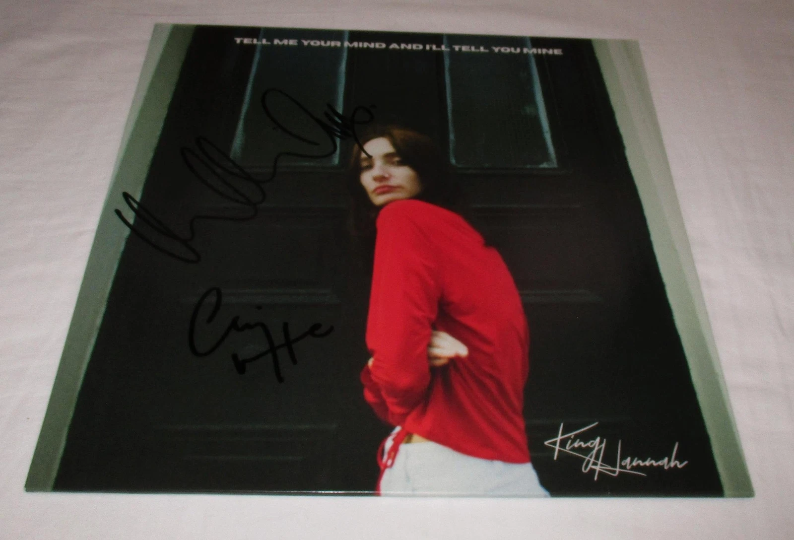 KING HANNAH SIGNED TELL ME YOUR MIND AND I'LL TELL YOU MINE VINYL RECORD JSA
