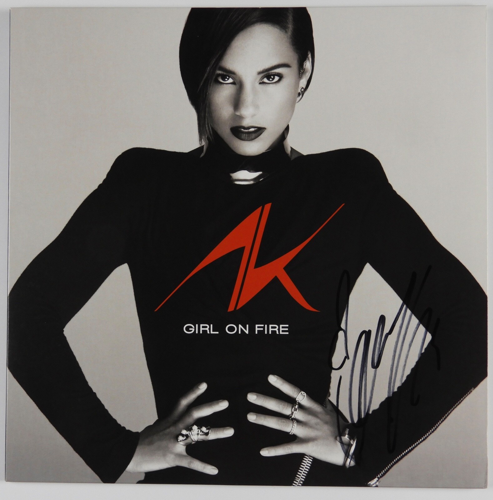 New ListingAlicia Keys JSA Signed Autograph Album Record Vinyl Girl On Fire
