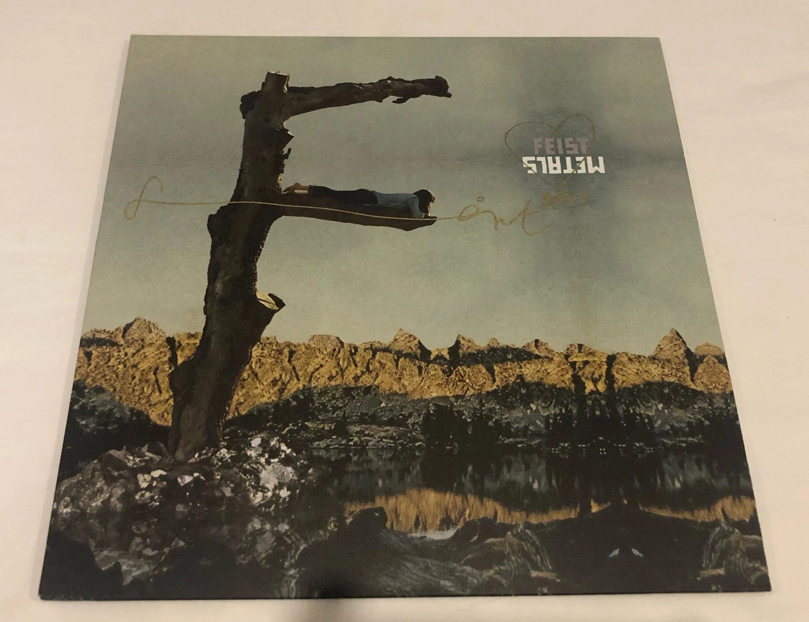 LESLIE FEIST SIGNED METALS VINYL RECORD JSA
